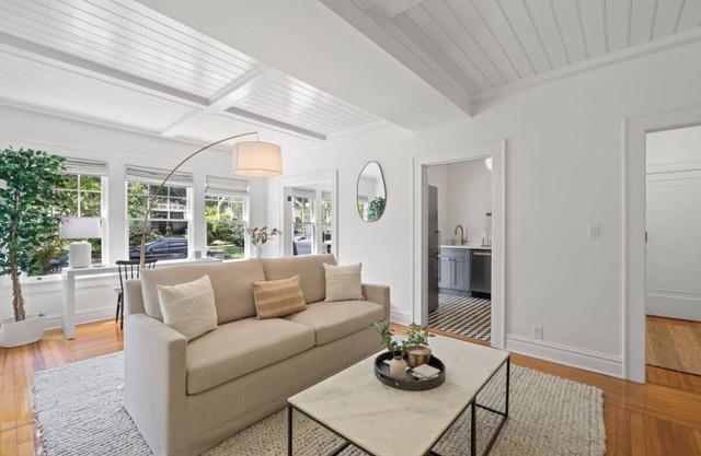 Bayshore 1BR Luxe – The Adaline #2 First Floor