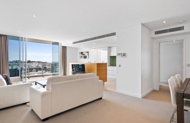 Bayview 701 - 2 Bedroom Apartment