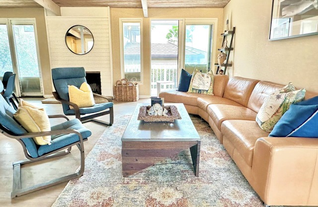 Beach Bungalow - 3 min walk to La Jolla Shores Beach!