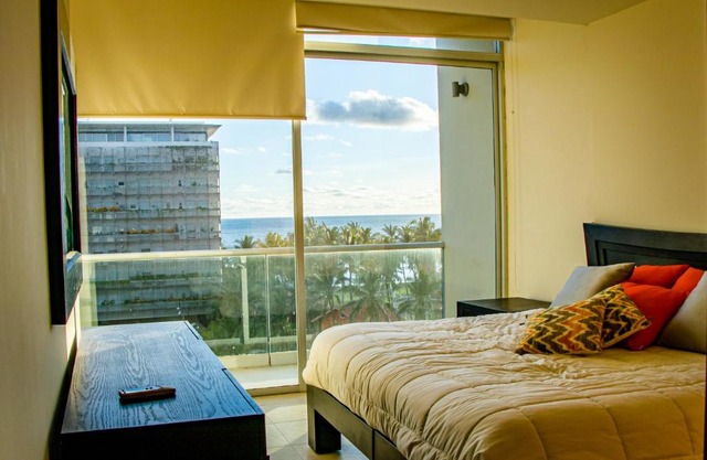 Beach Club, Palapa & Pool 3BR Acapulco