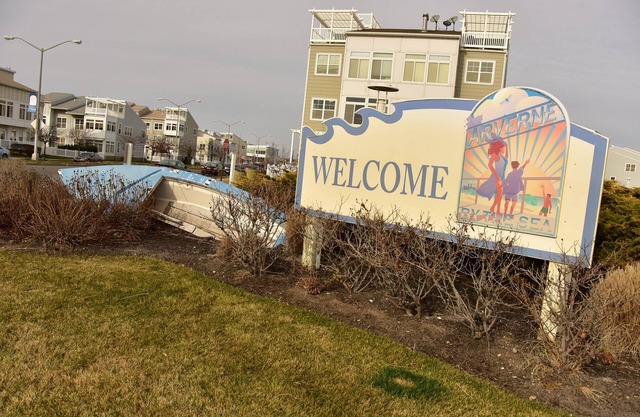 Beach Front,Ideal for family and couples,beautiful place for sunset lovers!