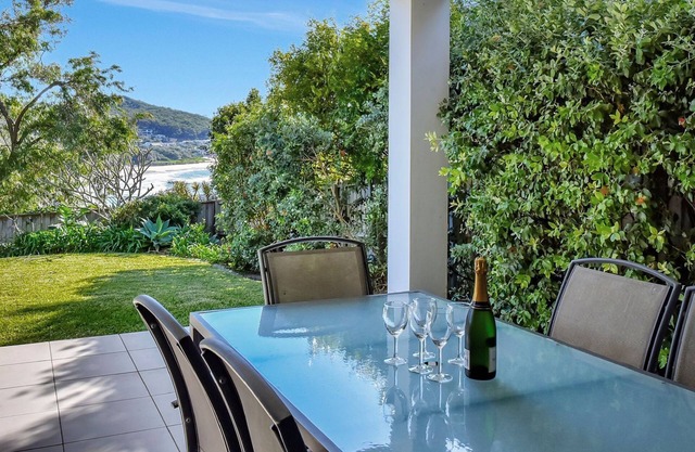 Beach House, 1/20 Pacific Drive - Enjoy the relaxed beach lifestyle at Fingal Bay in a modern duplex