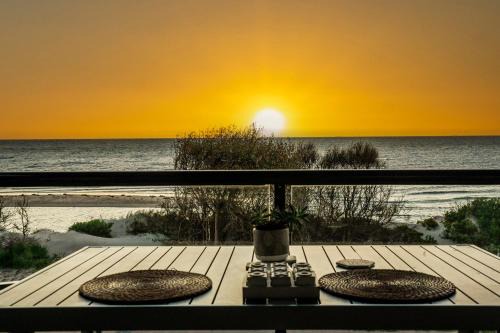 Beach Stayz Semaphore Upstairs Two Bedroom Apartment
