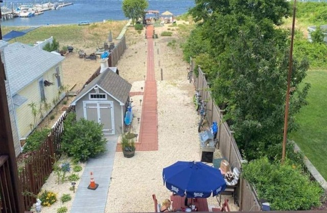 BEACHFRONT 1BR WATERVIEWS WITH DECK PRIVATE BEACH