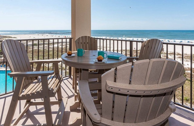 "BEACHFRONT" 4th Floor Condo ~ Phoenix East ~ Balcony ~ ORANGE BEACH OCEANFRONT