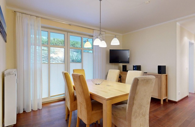 Beachfront apartment Caspar David 02 in Binz, (ID 002) - Caspar David 02
