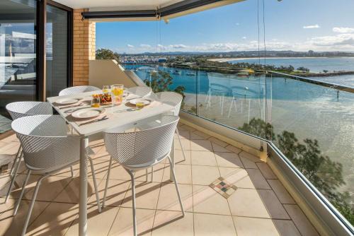 Beachfront Beauty in Buddina