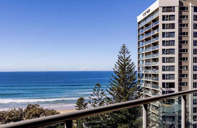 Beachfront Surfers Paradise no hidden fees