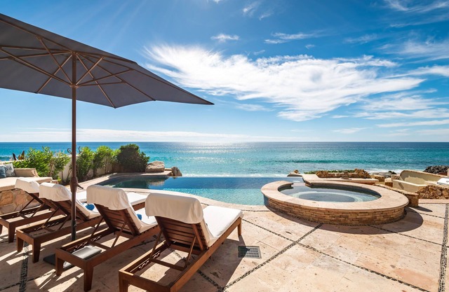 Beachfront Villa, Private Pool & Access to Fitness Center & Private Beach Club