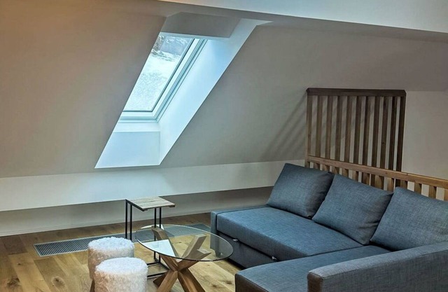 Beautiful apartment for 4 guests with WIFI, TV, balcony and parking