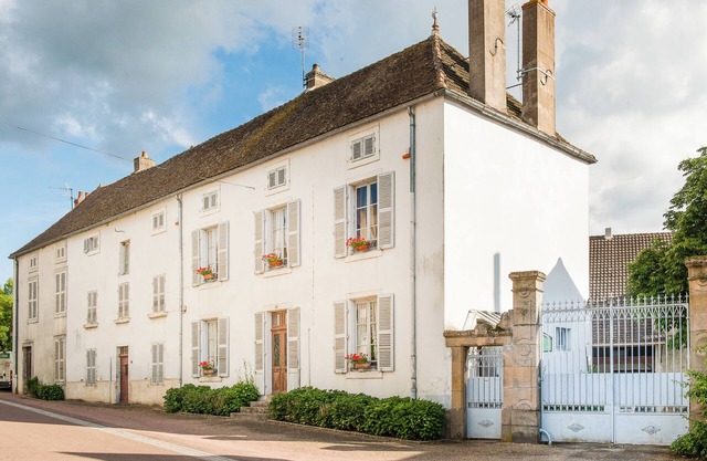 Beautiful country home in the heart of Burgundy!