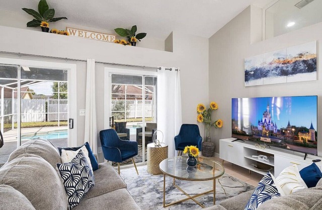 Beautiful 3BR Home Heated Pool Game Room by Disney