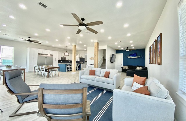 Beautiful 8Bed/7Bath Beach View Home for the entire Family