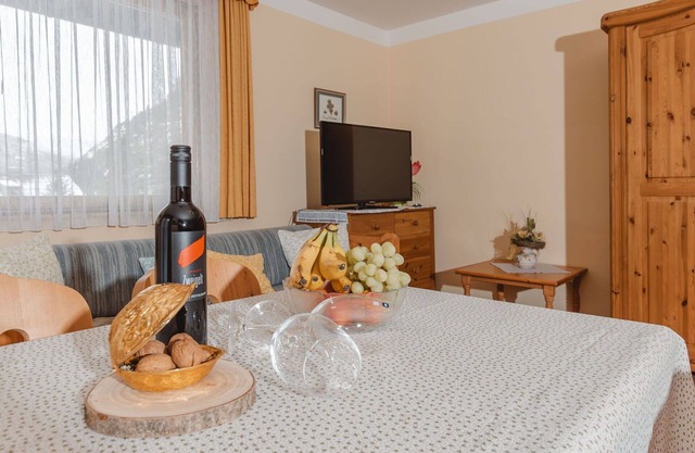 Beautiful apartment for 7 people with WIFI, TV, balcony and pets allowed