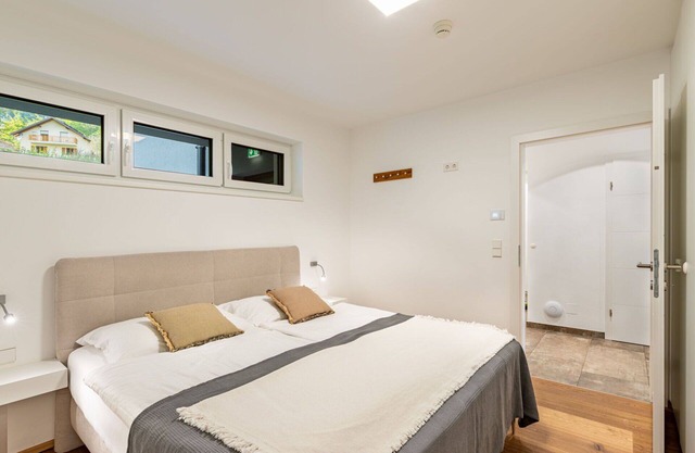 Beautiful apartment for 6 people with WIFI, TV, balcony, pets allowed and panoramic view