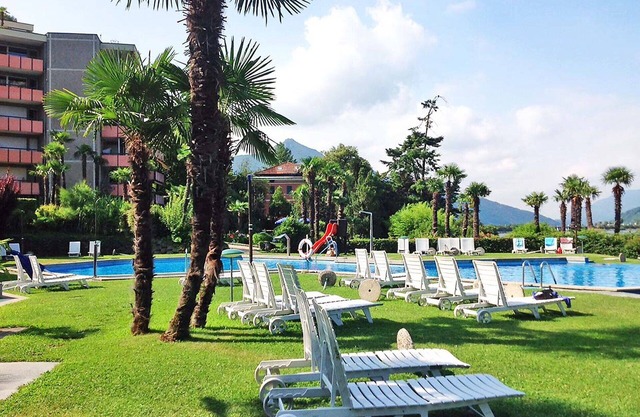 Beautiful apartment for 5 people with A/C, WIFI, pool, TV, balcony and panoramic view