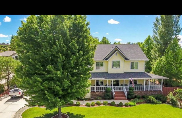 Beautiful Bethel Retreat LUXURY home ~ Very close Bethel only one mile away❤️