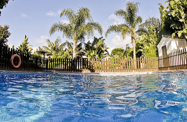Beautiful Cortijo El Olivo House, next to the pool - 3 Bedrooms