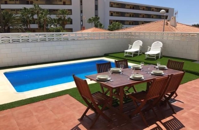 BEAUTIFUL HOLIDAY HOME 84 WITH PRIVATE POOL