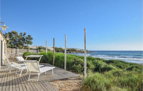 Beautiful Home In Siracusa With Wifi