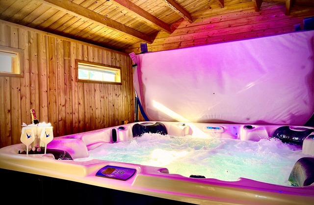 Beautiful Hot Tub Suite in Lytham St Annes