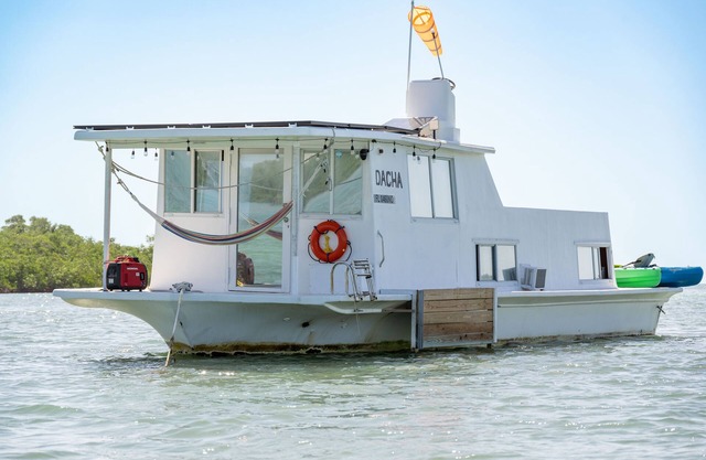 Beautiful Houseboat in Key West