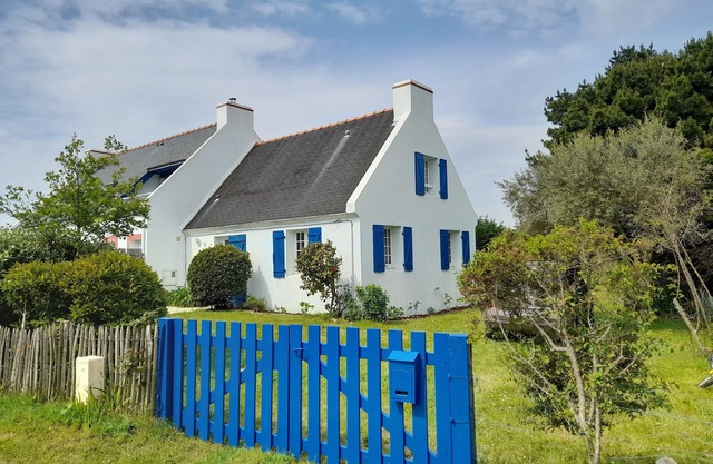 Beautiful island at sea, holiday house close to the great sand beach