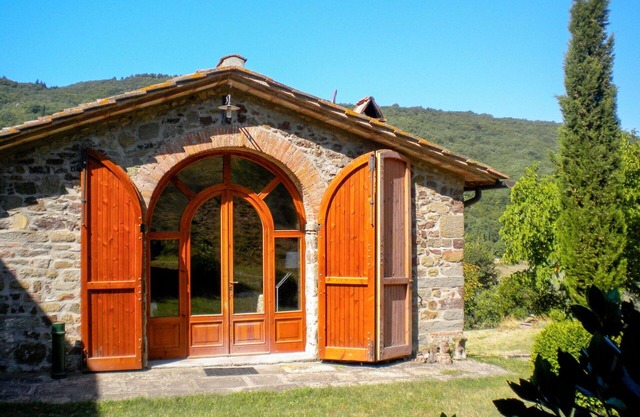 Beautiful villa for 4 people with WIFI, pets allowed and panoramic view
