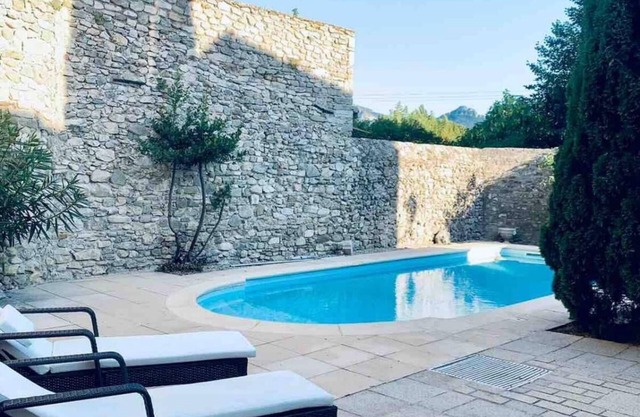 BEAUTIFUL, LARGE HOUSE FOR A WONDERFUL VACATION
