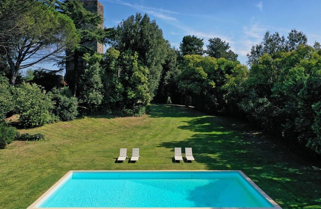 Beautiful private villa for 4 people with A/C, WIFI, private pool and TV