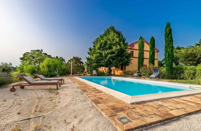 Beautiful private villa for 12 guests with private pool, WIFI, TV and panoramic view