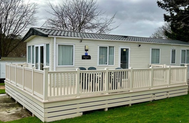 Beautiful Static Caravan Hoburne Devon Bay