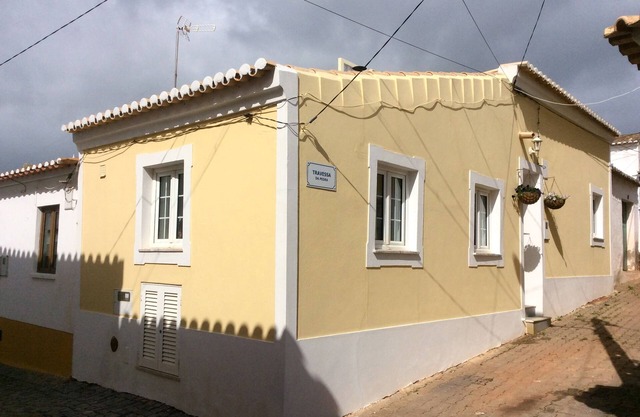 Beautiful sympathetically renovated one bedroom Cottage in traditional village