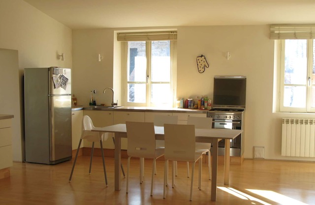 Beautiful Top Floor Apartment In The Old Town