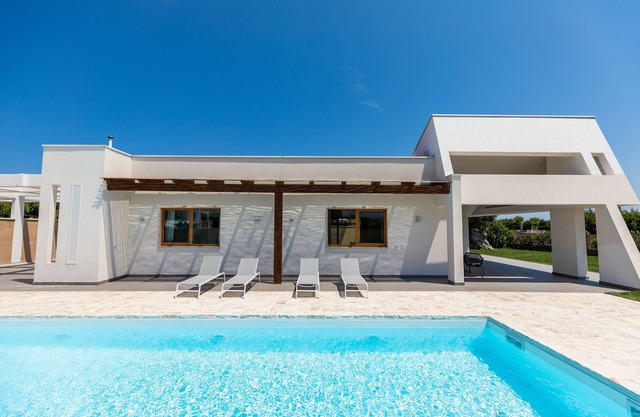 Beautiful villa with private pool 1 km from the sea of Polignano