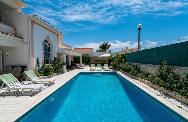Beautiful villa with garden and swimming pool nearby the STRIP and beach