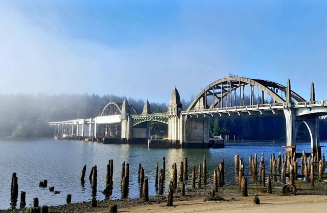 Beautifully updated first-floor, river front condo located in Old Town Florence