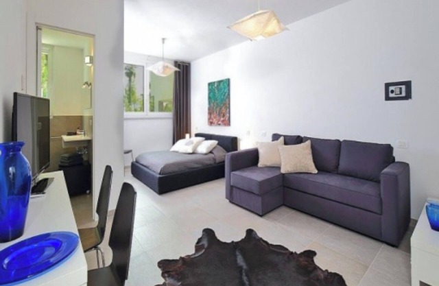 Bed and Breakfast Loggia degli Artisti 'Superior Room' with Shared Pool and Air Conditioning