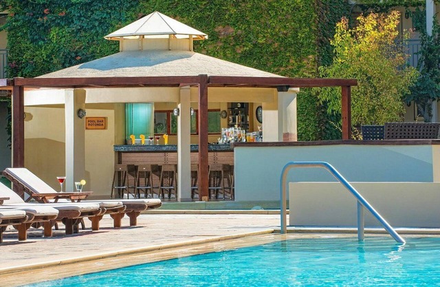 Bella Beach Hotel