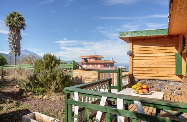 'Bellavida' with Sea View and Wi-Fi