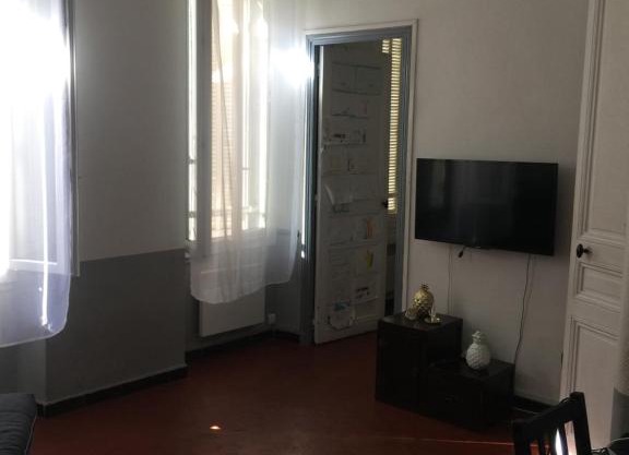 belle appartement situer vers le Parc Lomchamp