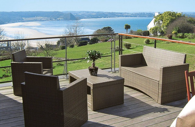 Belle vue sur mer by Interhome
