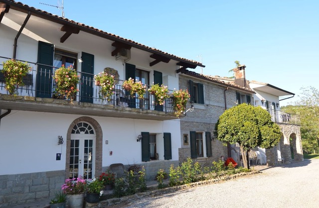 Belvilla by OYO Appartamento Le Rondini