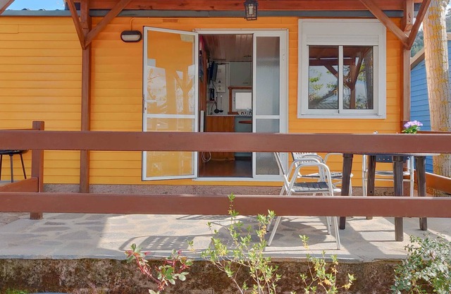 Belvilla by OYO Camping Prades 2