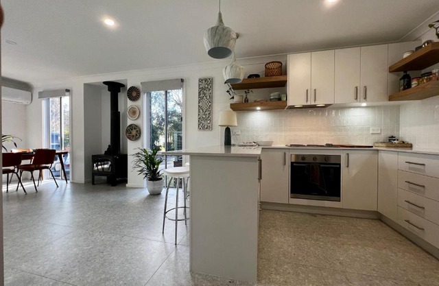 Berrara Brand New Beach House