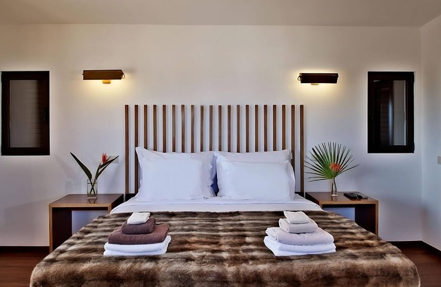 Best Place to Stay in Albufeira! Beach Access, Swimming Pools, Free Parking!