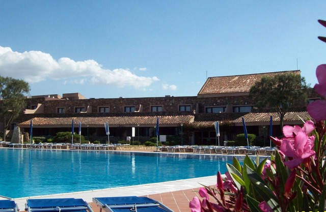 Bilocalele four beds on the sea