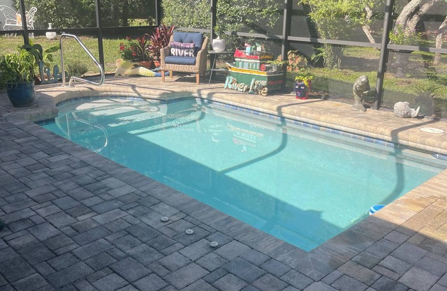 BirdHouse:A Private Pool Oasis