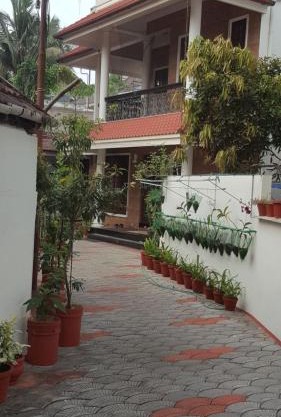 Birds Nest Home Stay