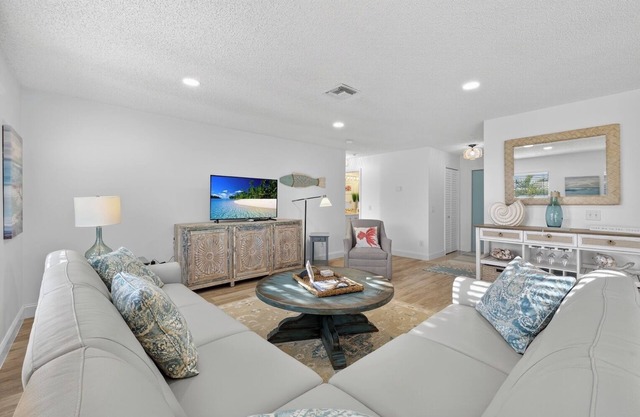 Blind Pass E209 – Coastal Elegance Meets Island Serenity.